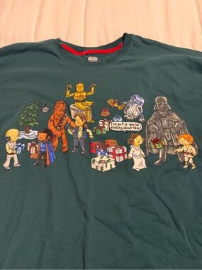 Star Wars Holiday Cartoon Crewneck Tee - Forest Green with Multicolor Graphic